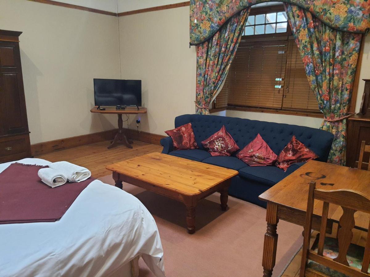 Lord Fraser Guest House Wepener Eksteriør bilde